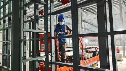 齊齊哈爾鐵鋒區(qū)北緯四十七酵素植物乳項(xiàng)目加速推進(jìn)，智能化安裝工程助力高效建設(shè)